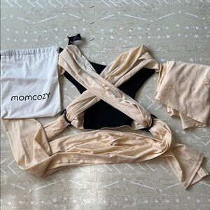 Momcozy Mesh Carrier Wrap in Black and Cream